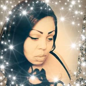 Meet your Posher, Alisha